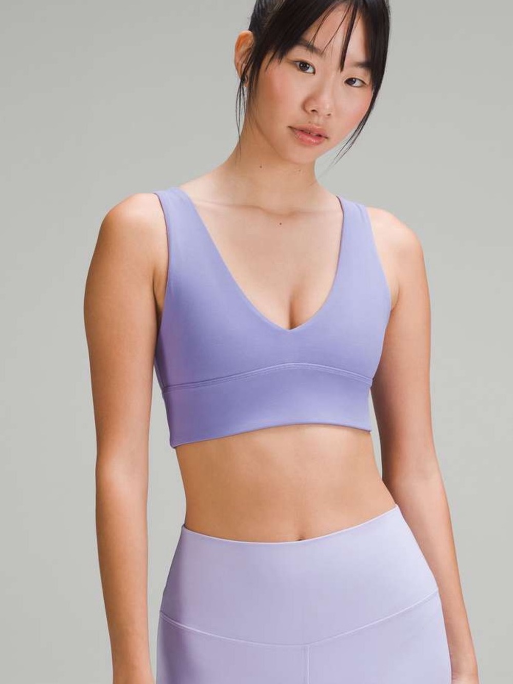 lululemon Align V-Neck Bra in Dark Lavender Size 6